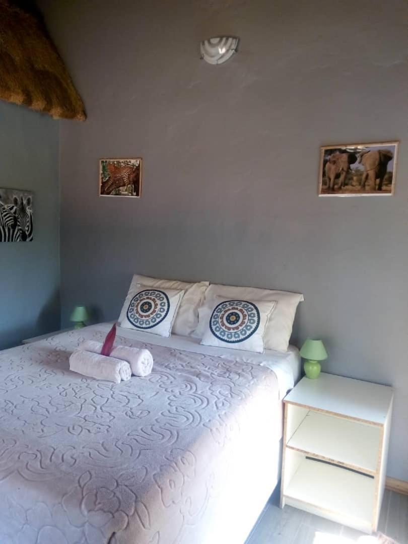 Jungle Breeze Home Stay Kasane Exteriér fotografie