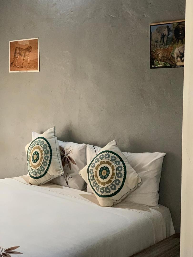 Jungle Breeze Home Stay Kasane Exteriér fotografie