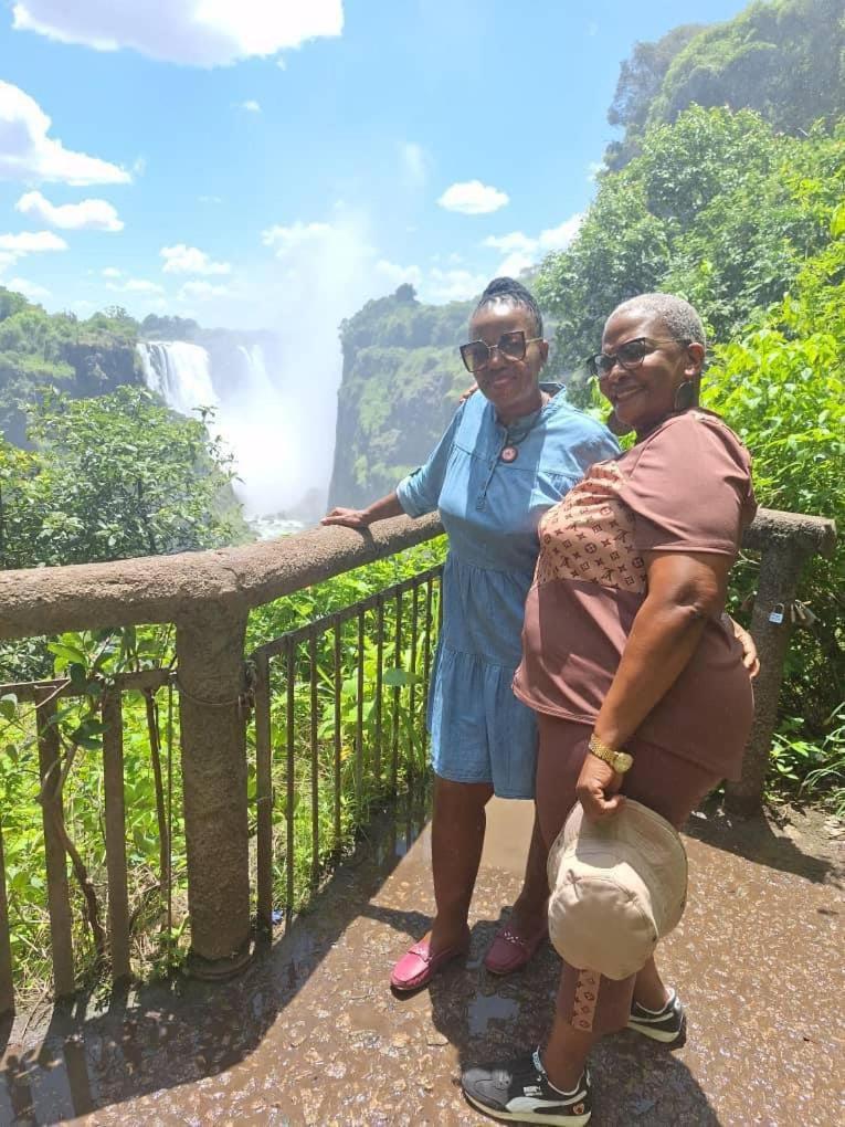 Jungle Breeze Home Stay Kasane Exteriér fotografie