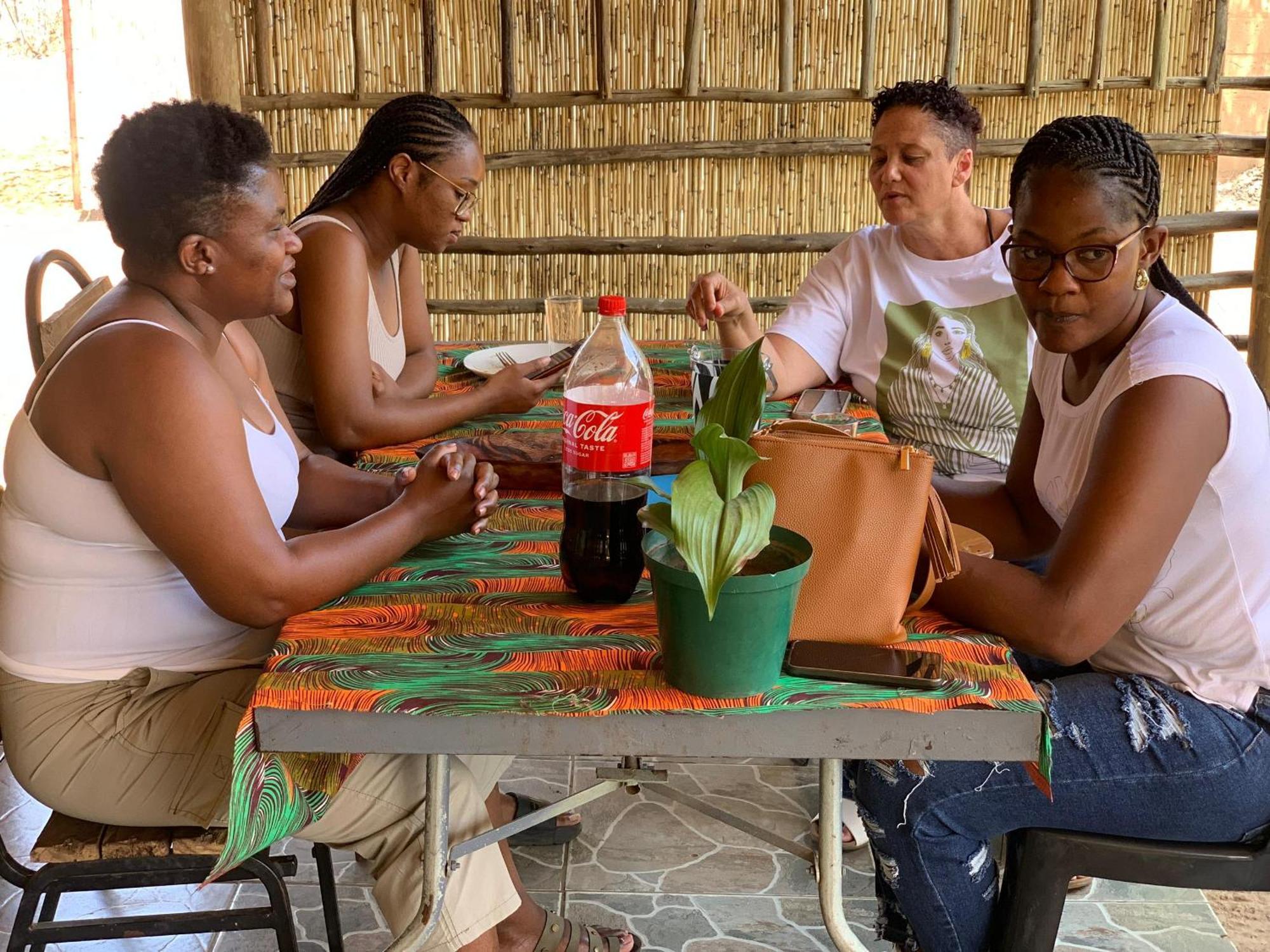 Jungle Breeze Home Stay Kasane Exteriér fotografie
